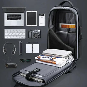 Mochila Executiva Impermeável - Notebook 14", Expansível e Porta USB